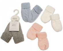 Load image into Gallery viewer, Baby Cable Twist Knitted Mittens (NB)
