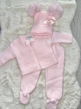 Load image into Gallery viewer, Pink Pom Pom Baby Set
